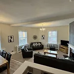 Holgate Premier Apartman *